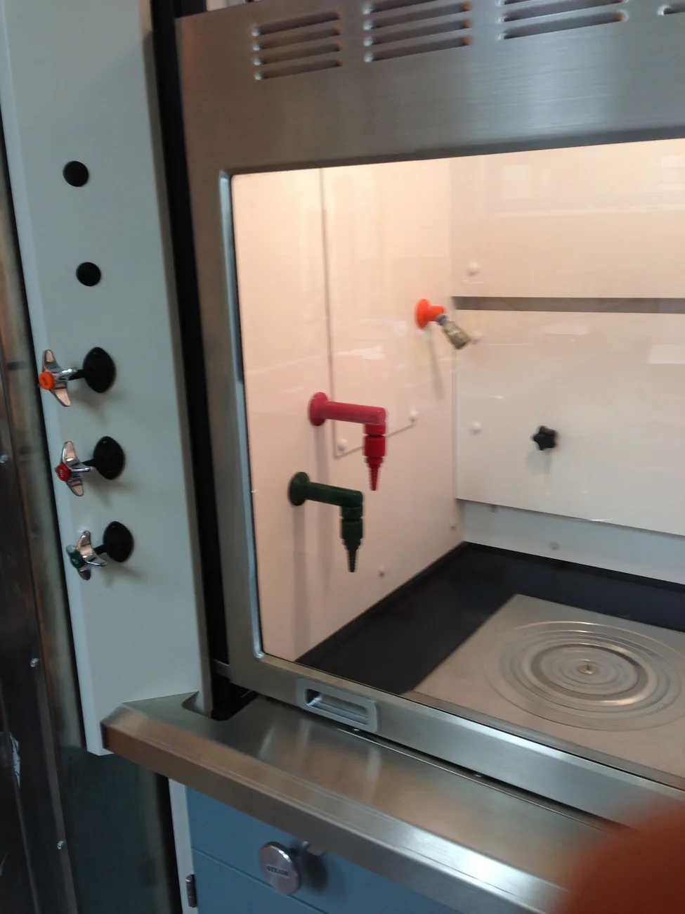 Fume Hood Accessories laboratory installation by Lab Setup America
