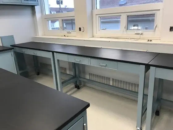 Table Systems laboratory furniture installation by Lab Setup America